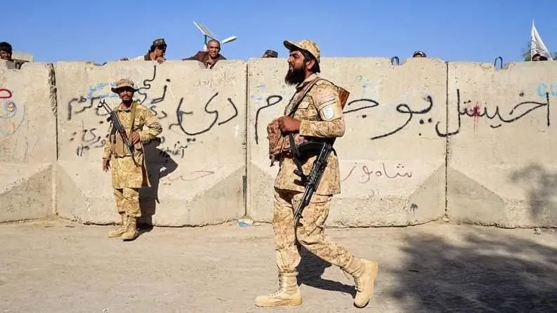 पाकिस्तान र अफगानिस्तानबीचको सीमामा अफगान सैनिकहरू