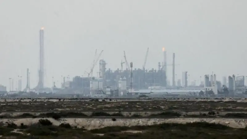 कतारस्थित रास लफान एलएनजी उत्पादन केन्द्र