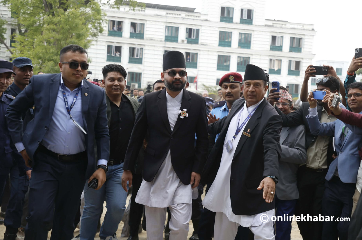 शपथ ग्रहण समारोहमा बालेन्द्र शाह