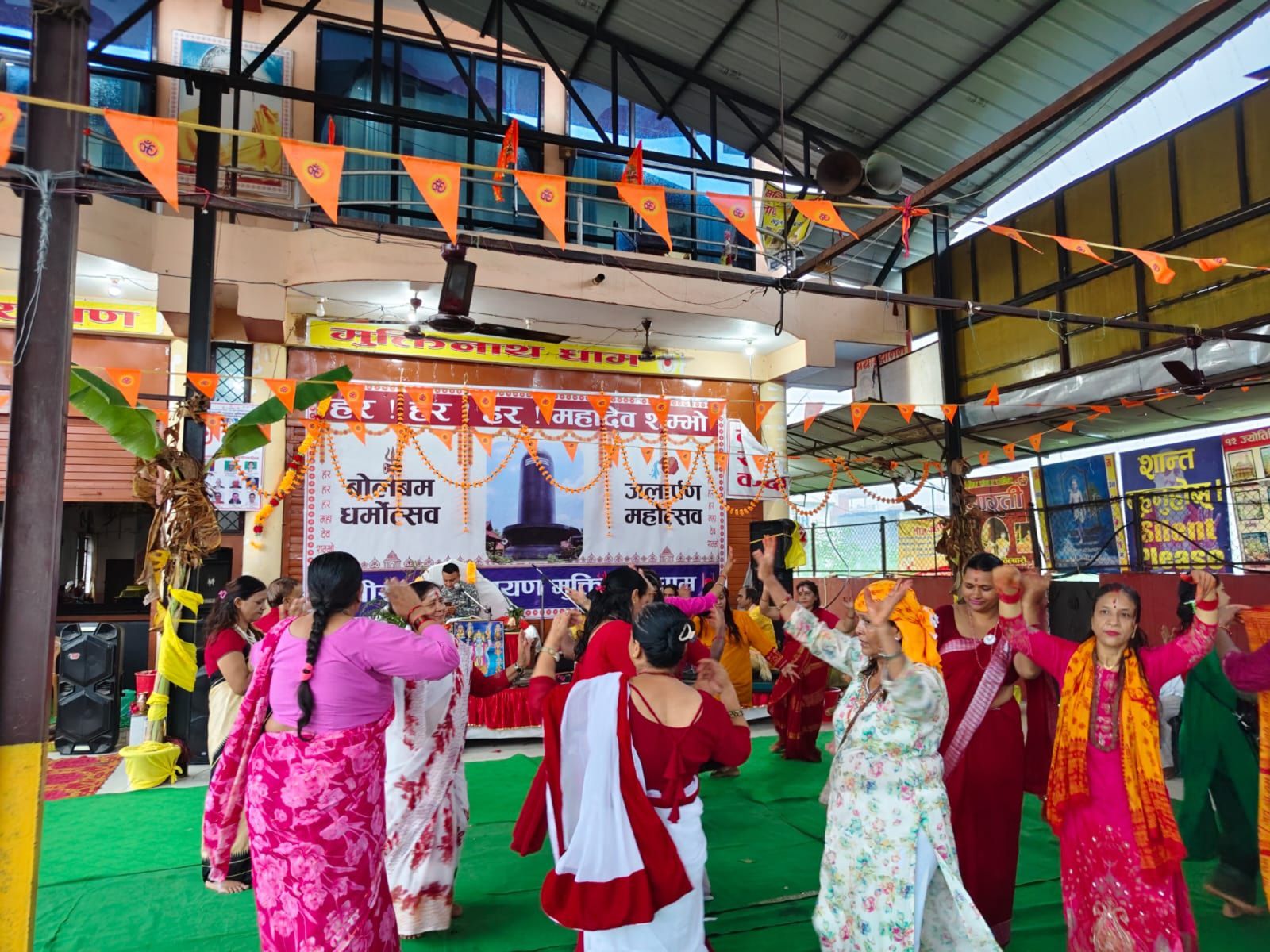 शिवालयमा भक्तिभाव।