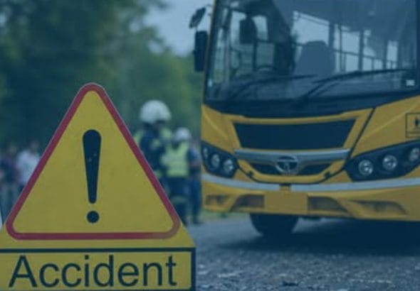1786519833_accident20school20bus.jpg